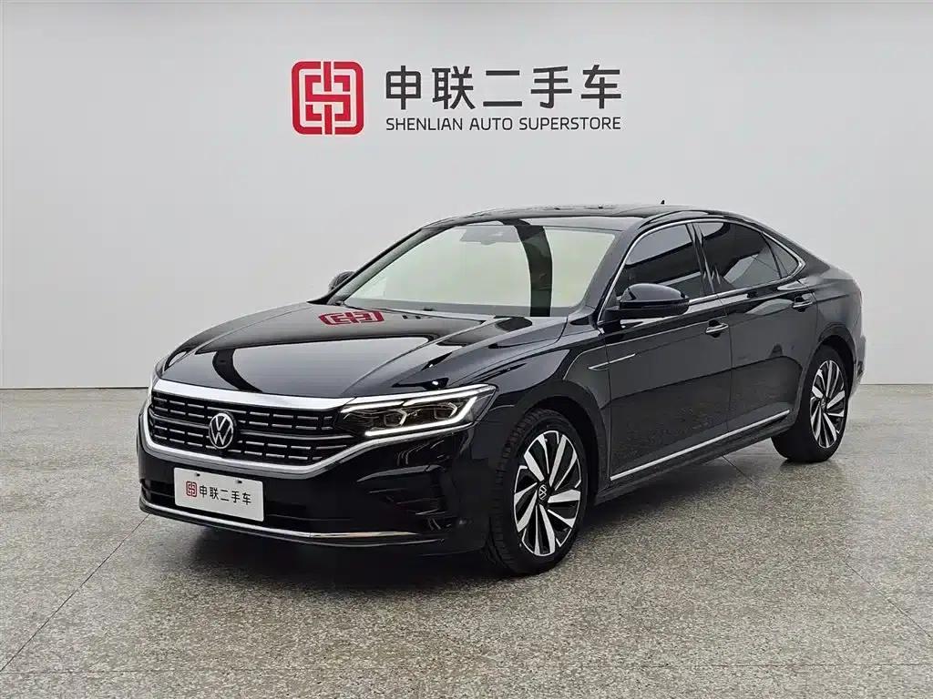 2023 Passat 330TSI Premium Edition — миниатюра 1
