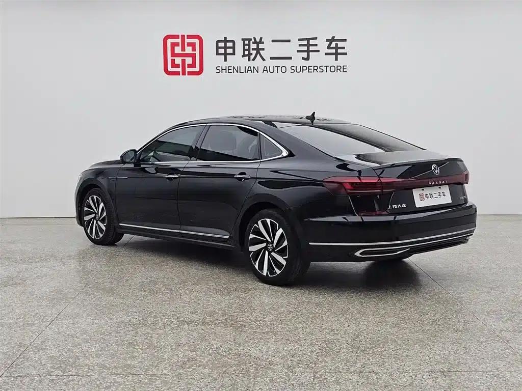 2023 Passat 330TSI Premium Edition — миниатюра 2