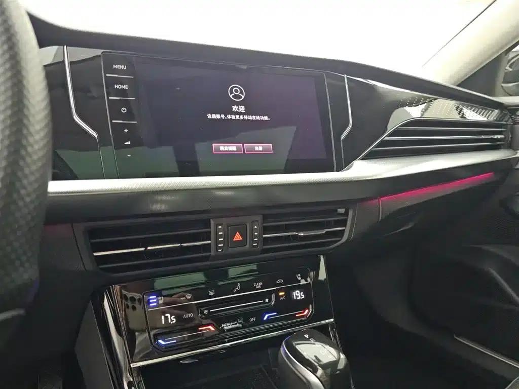2023 Passat 330TSI Premium Edition — миниатюра 13