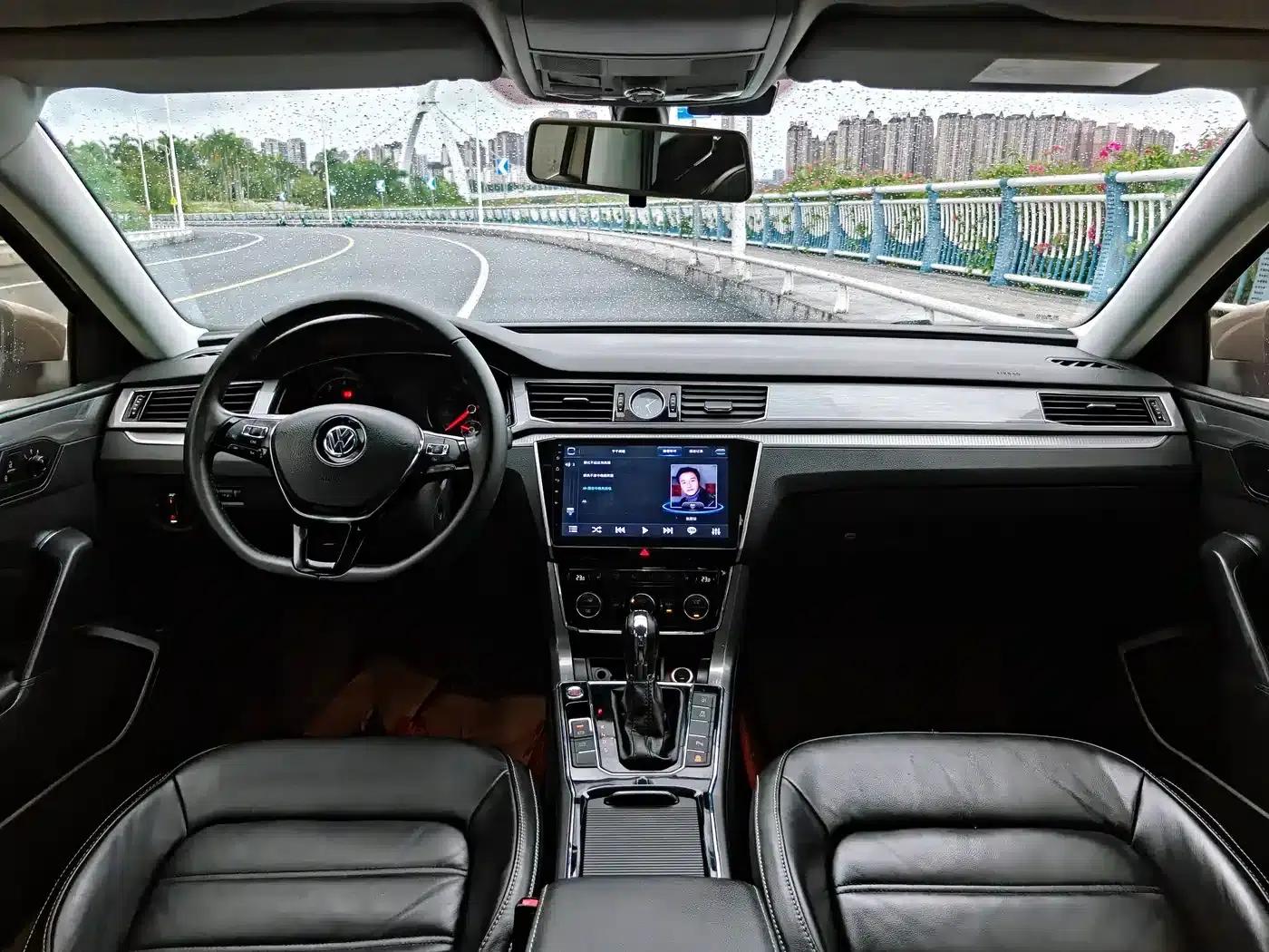 2017 Passat 330TSI DSG Premium Edition — миниатюра 10