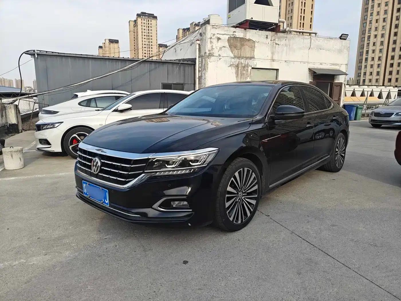 2019 Volkswagen Passat 380TSI Luxury Edition (China VI Emission Standard) — миниатюра 1