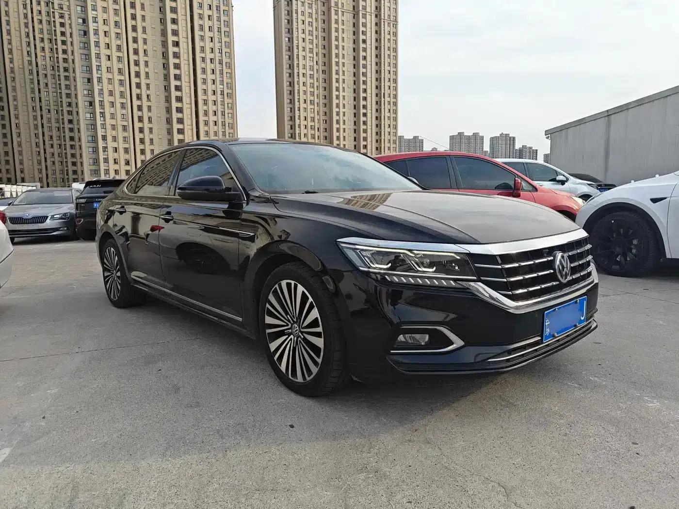 2019 Volkswagen Passat 380TSI Luxury Edition (China VI Emission Standard) — миниатюра 3