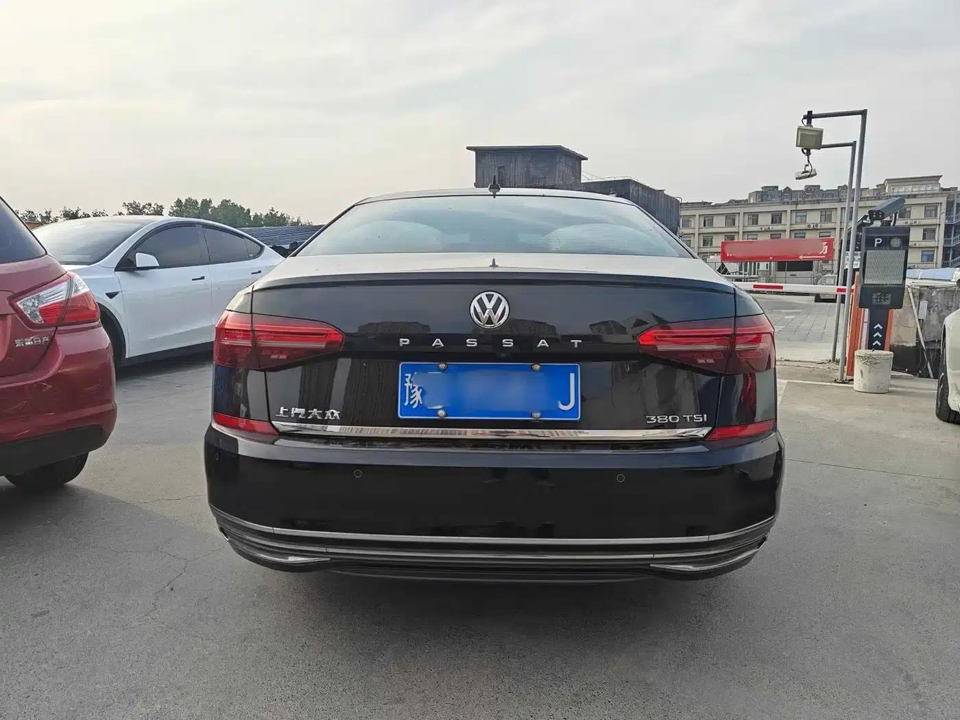 2019 Volkswagen Passat 380TSI Luxury Edition (China VI Emission Standard) — миниатюра 8