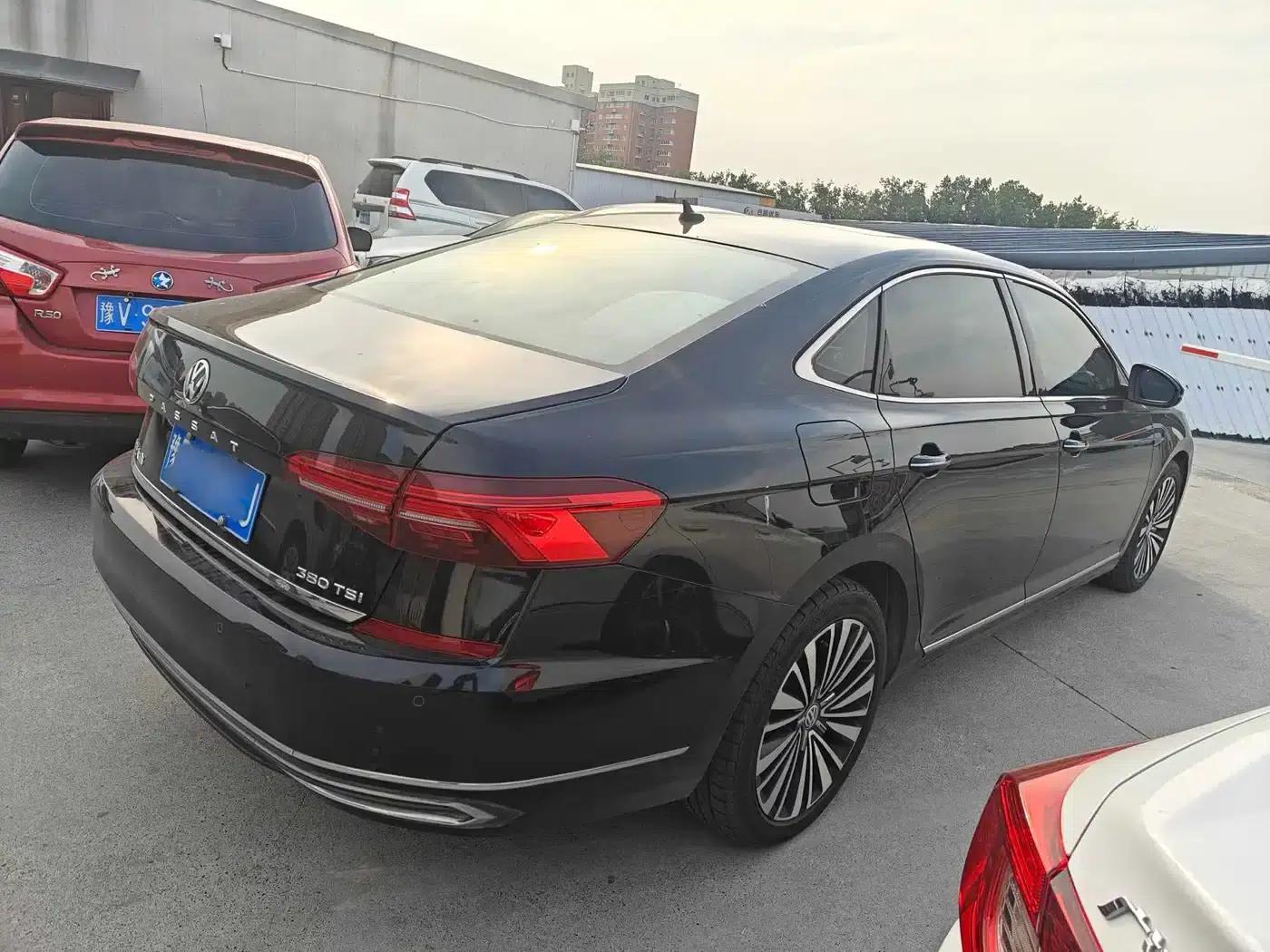 2019 Volkswagen Passat 380TSI Luxury Edition (China VI Emission Standard) — миниатюра 9