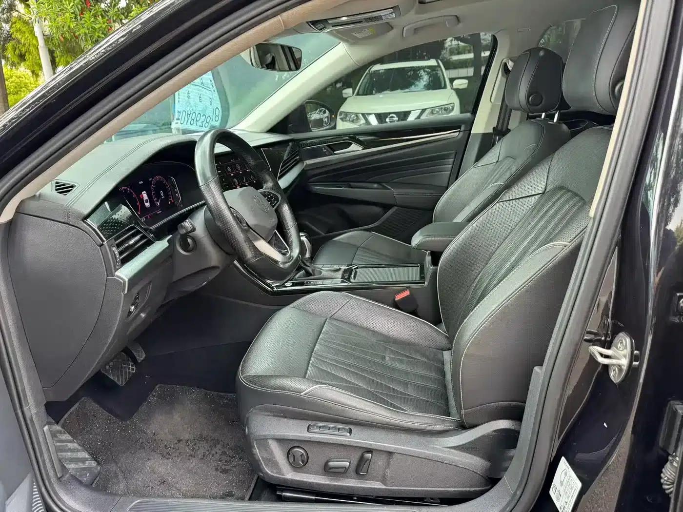 2022 Volkswagen Passat 330TSI Starry Sky Luxury Edition — миниатюра 9