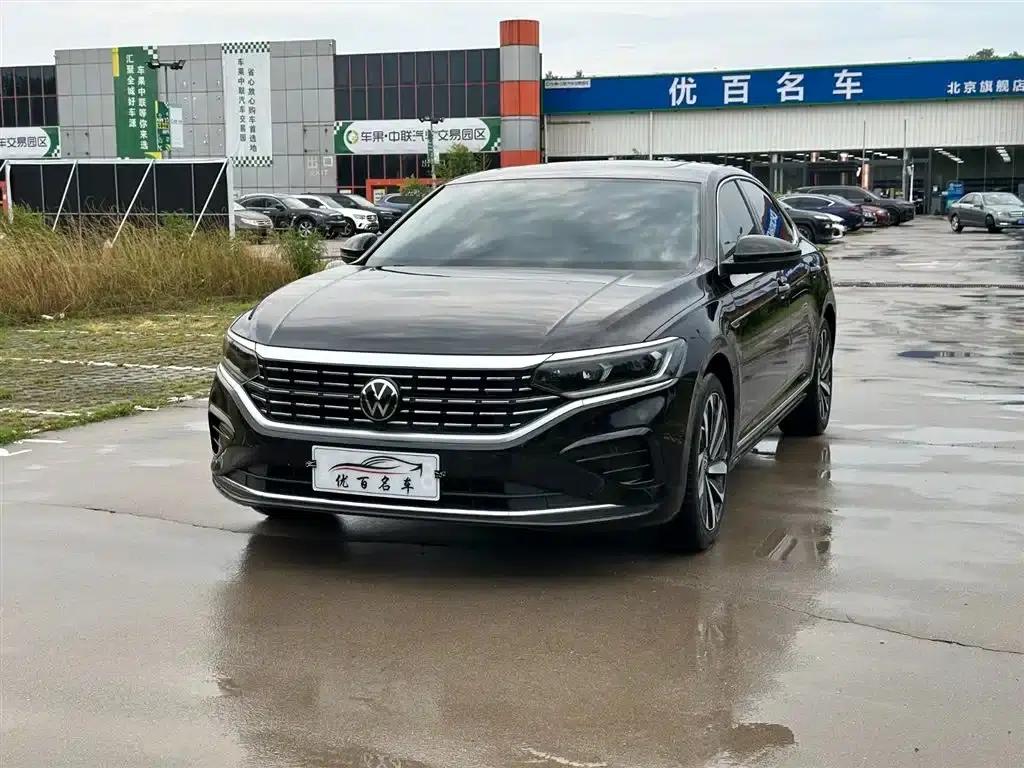 2023 Passat Facelift 330TSI Elite Edition — миниатюра 1