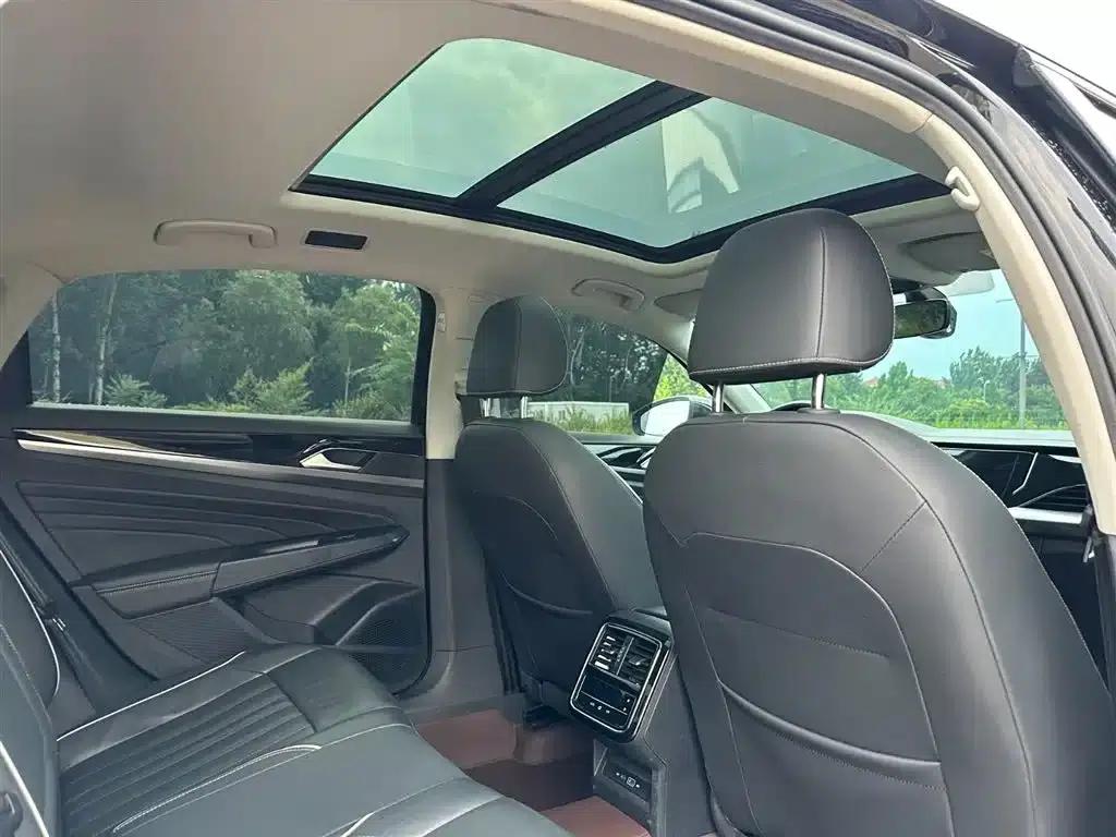 2023 Passat Facelift 330TSI Elite Edition — миниатюра 19