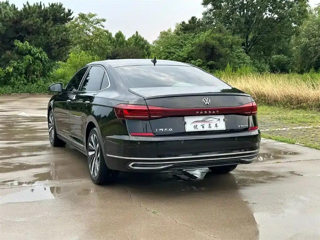 2023 Passat Facelift 330TSI Elite Edition — миниатюра 4