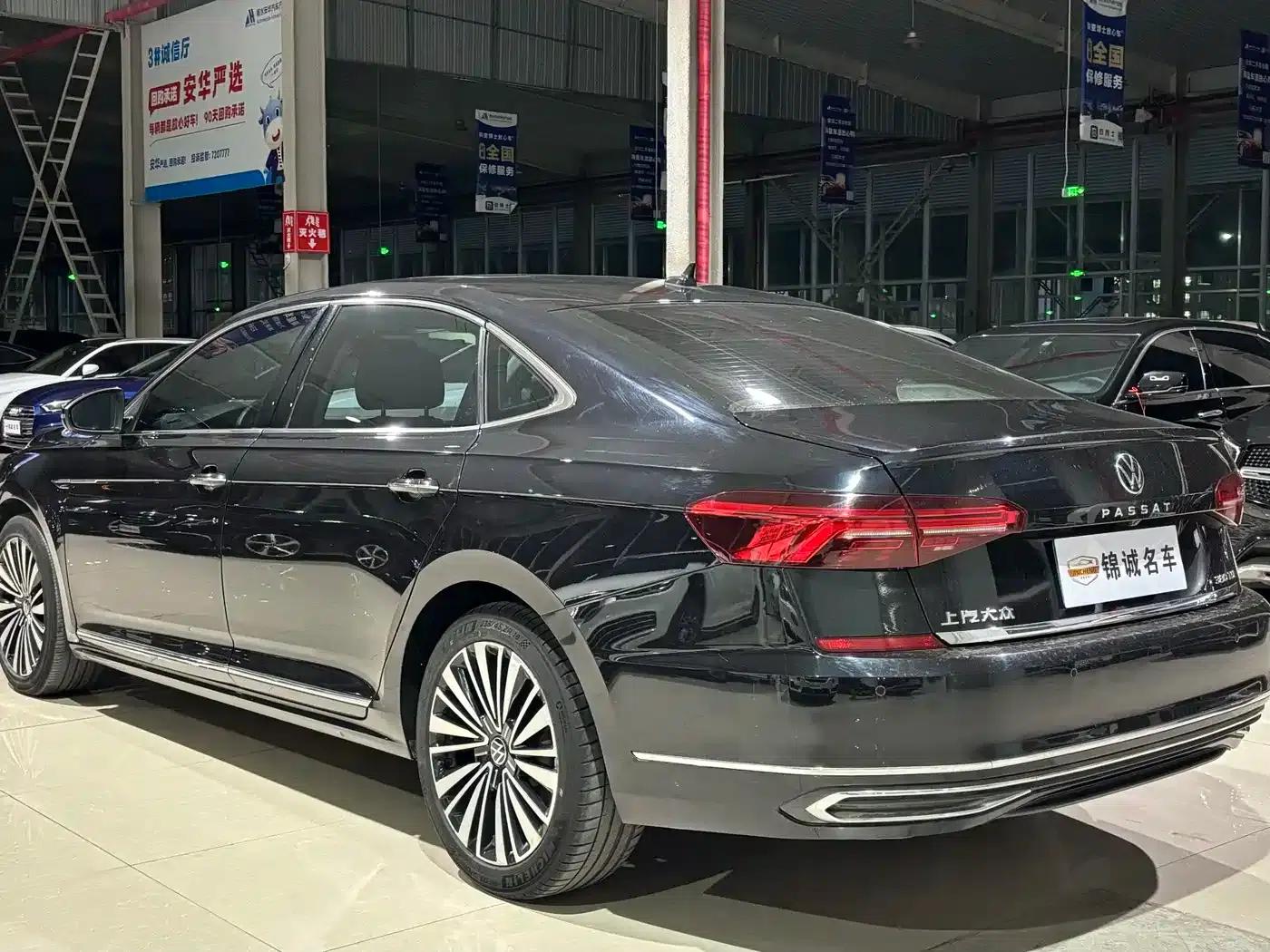2021 Passat 330TSI Luxury Edition — миниатюра 6