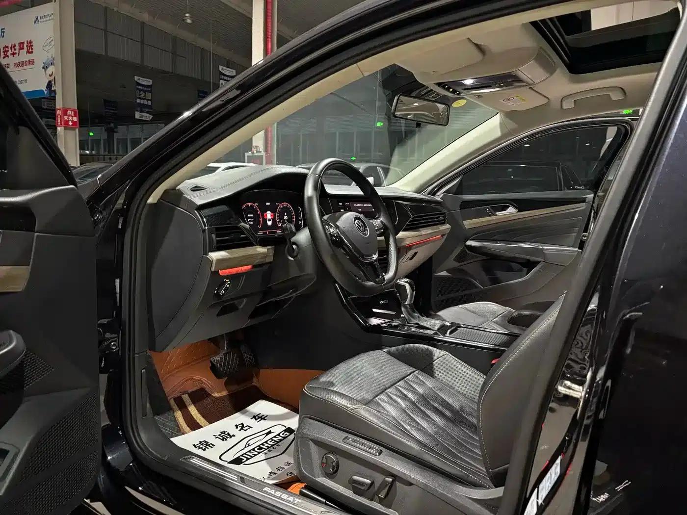 2021 Passat 330TSI Luxury Edition — миниатюра 7