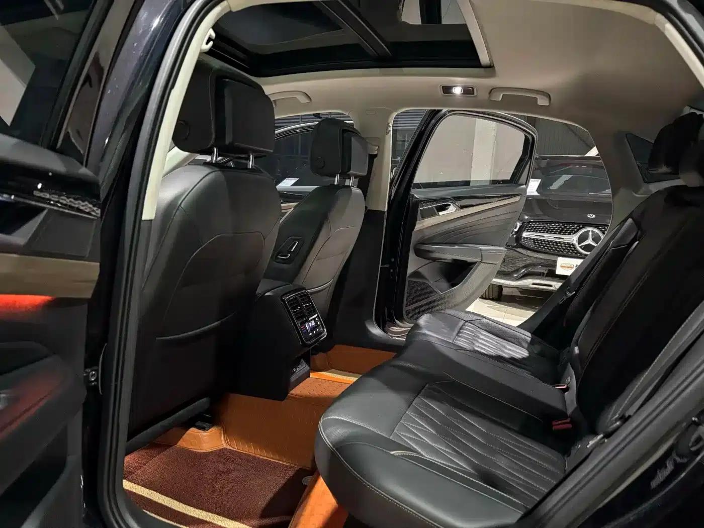 2021 Passat 330TSI Luxury Edition — миниатюра 8