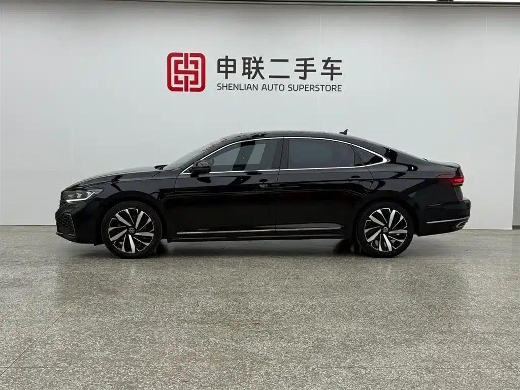 2022 Volkswagen Passat 330TSI Starry Sky Elite Edition — миниатюра 4