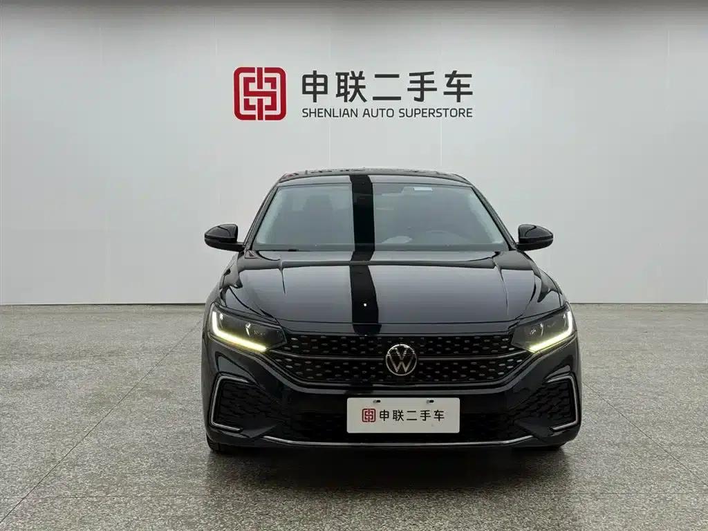 2022 Volkswagen Passat 330TSI Starry Sky Elite Edition — миниатюра 5