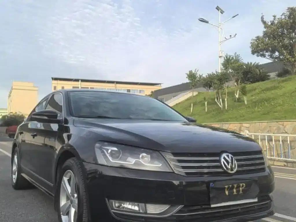 2015 Passat 1.8TSI DSG Premium Edition — миниатюра 3