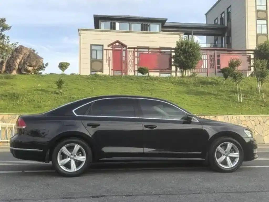 2015 Passat 1.8TSI DSG Premium Edition — миниатюра 6