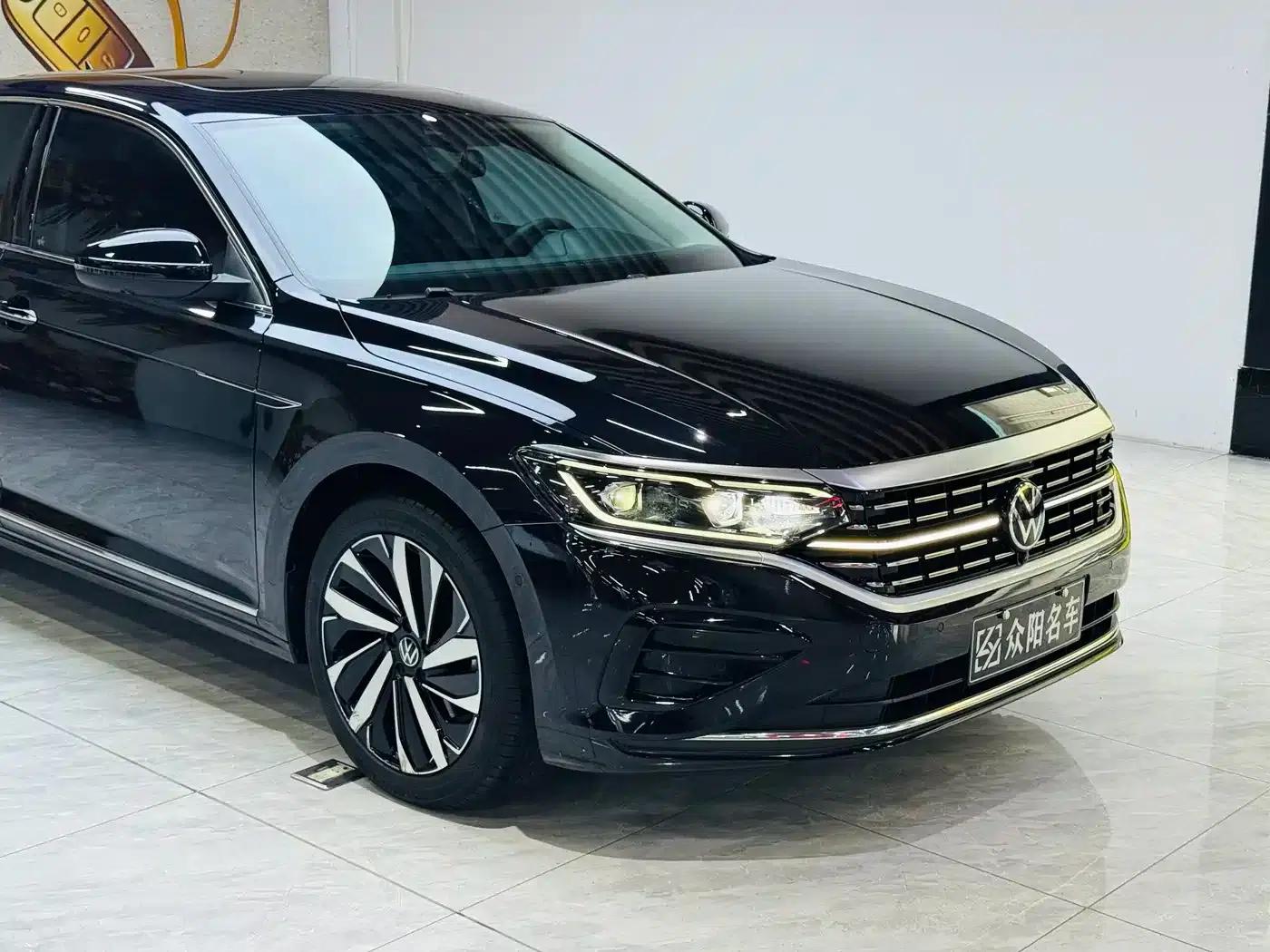 2024 Passat 380TSI Luxury Edition — миниатюра 4