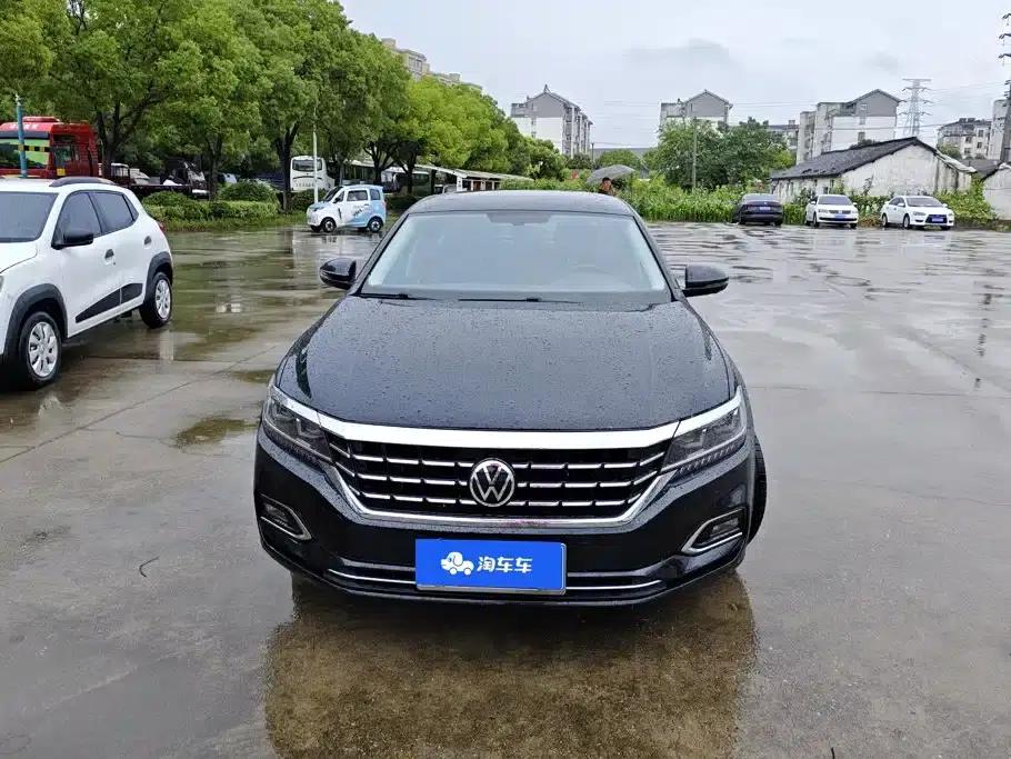 2020 Volkswagen Passat Facelift 330TSI Luxury Edition (China VI Emission Standard) — миниатюра 2