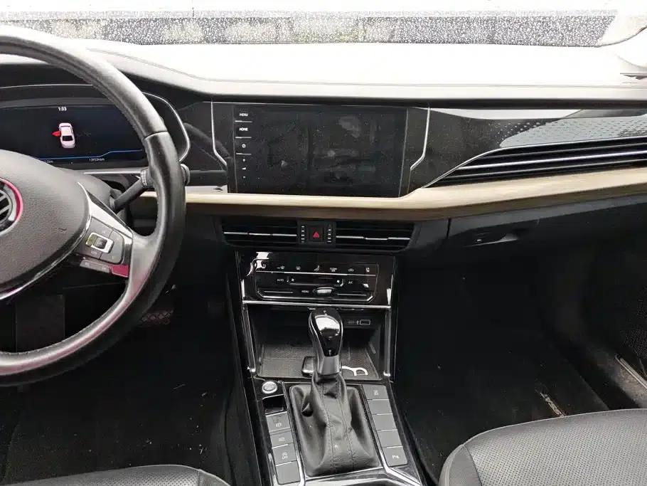 2020 Volkswagen Passat Facelift 330TSI Luxury Edition (China VI Emission Standard) — миниатюра 13
