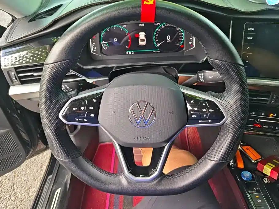 2022 Volkswagen Passat 330TSI Starry Sky Luxury Edition — миниатюра 15