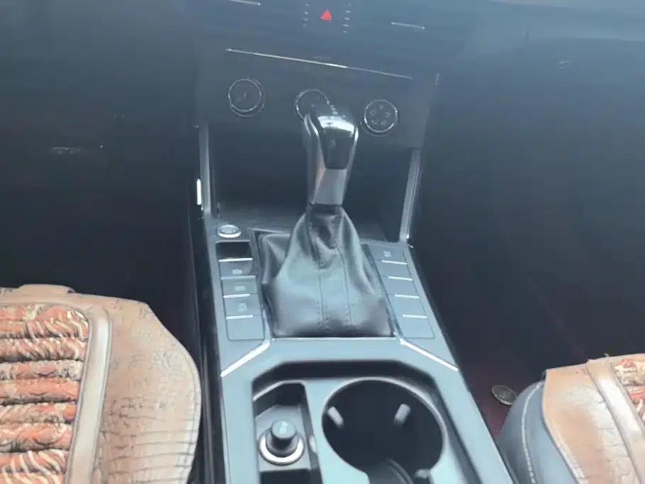2020 Passat Facelift 280TSI Business Edition (China VI Emission Standard) — миниатюра 16