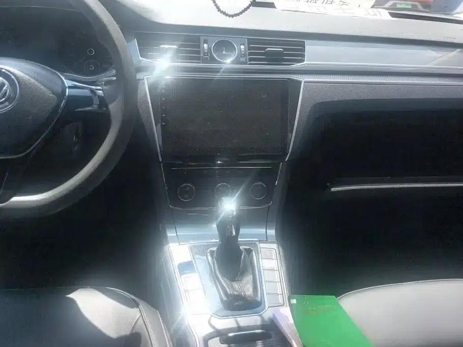2016 Passat 330TSI DSG Premium Edition — миниатюра 13