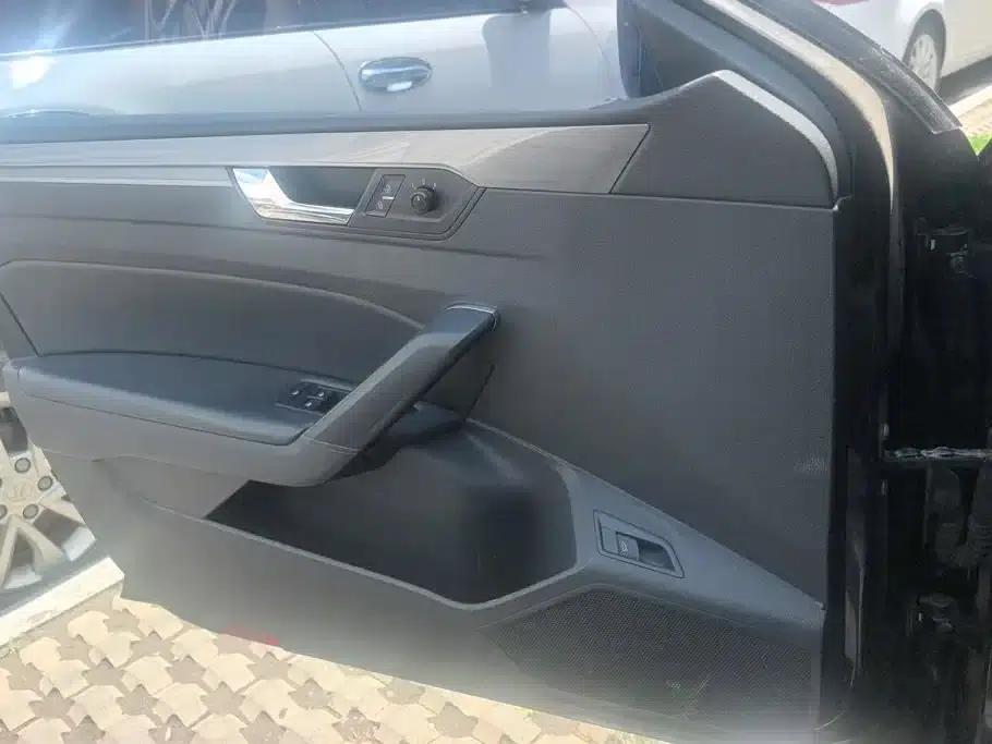 2016 Passat 330TSI DSG Premium Edition — миниатюра 7