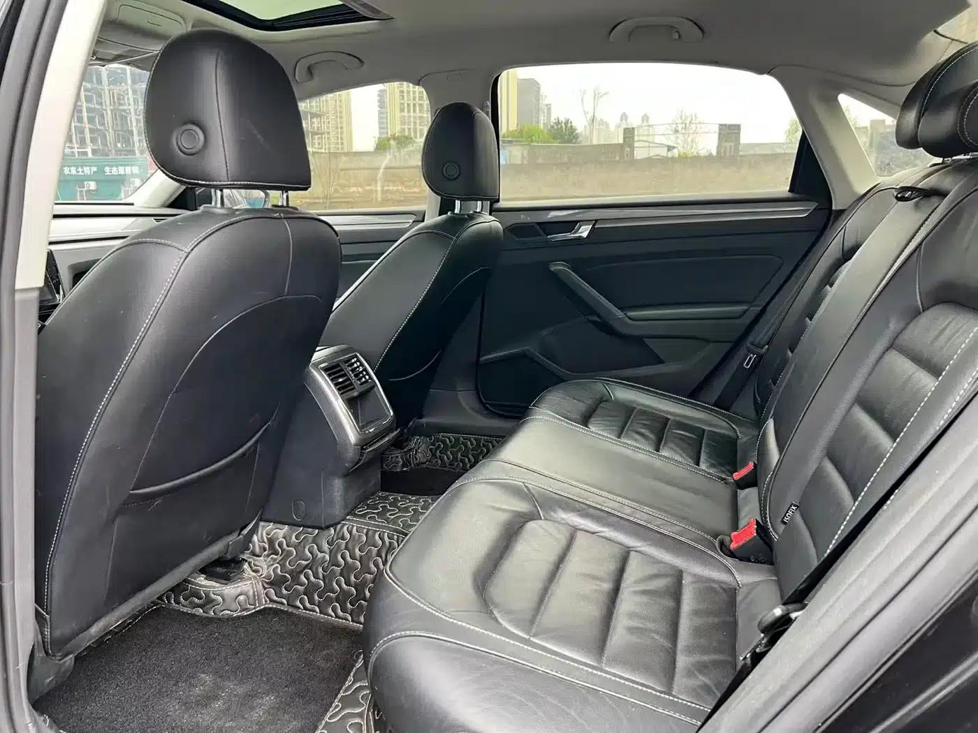 2015 Passat 1.8TSI Automatic Premium Edition — миниатюра 7
