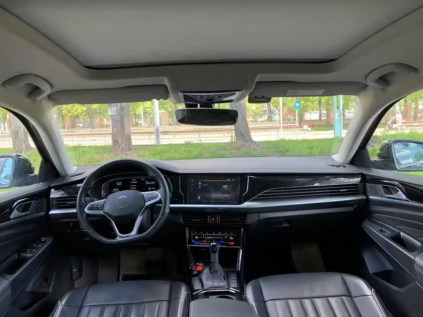 2022 Volkswagen Passat 330TSI Starry Sky Elite Edition — миниатюра 8