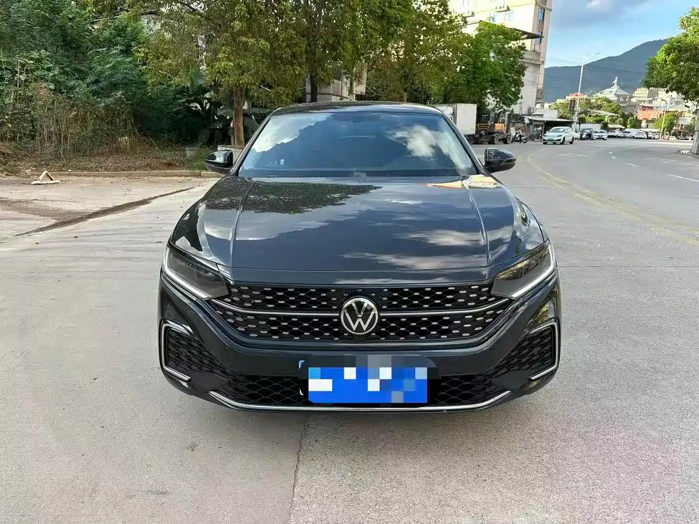 2025 Volkswagen Passat Outstanding Edition 380TSI Starry Sky Dragon Edition — миниатюра 2