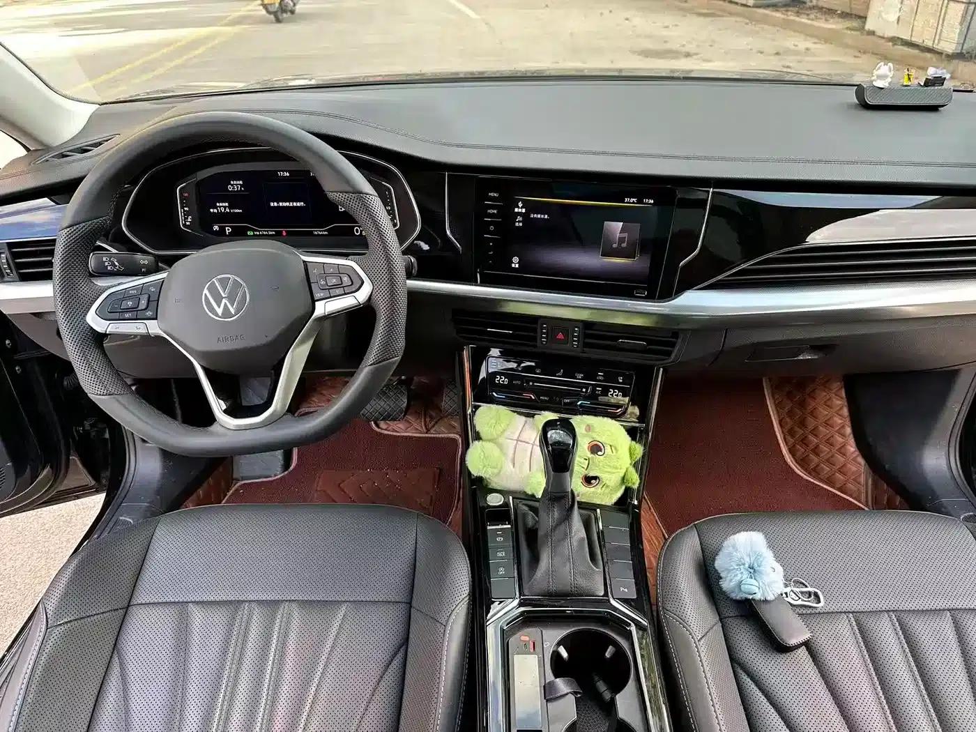 2025 Volkswagen Passat Outstanding Edition 380TSI Starry Sky Dragon Edition — миниатюра 10