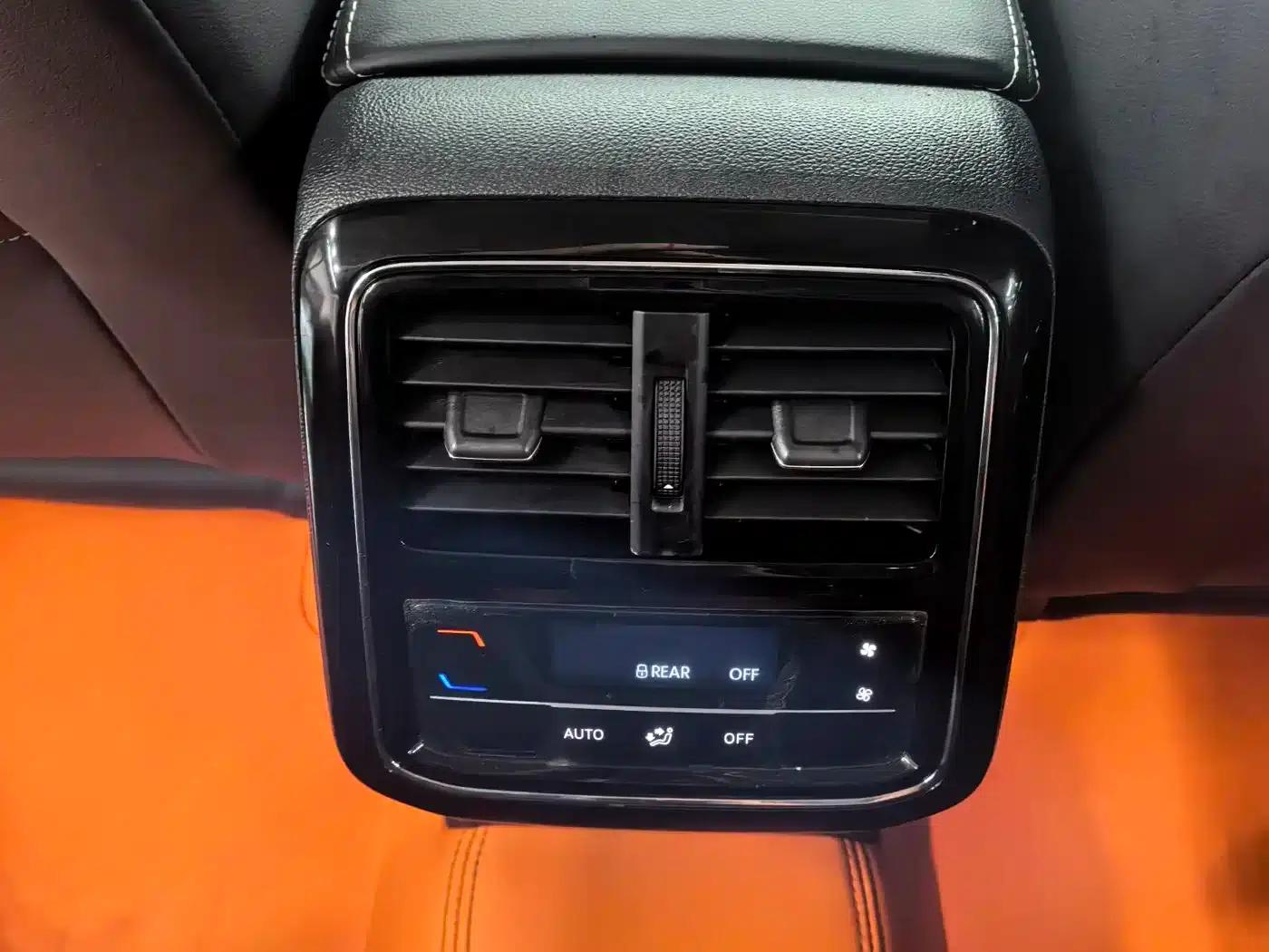 2023 Passat 280TSI Elite Edition — миниатюра 11