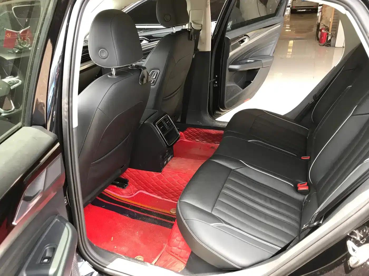 2022 Volkswagen Passat 330TSI Elite Edition — миниатюра 13