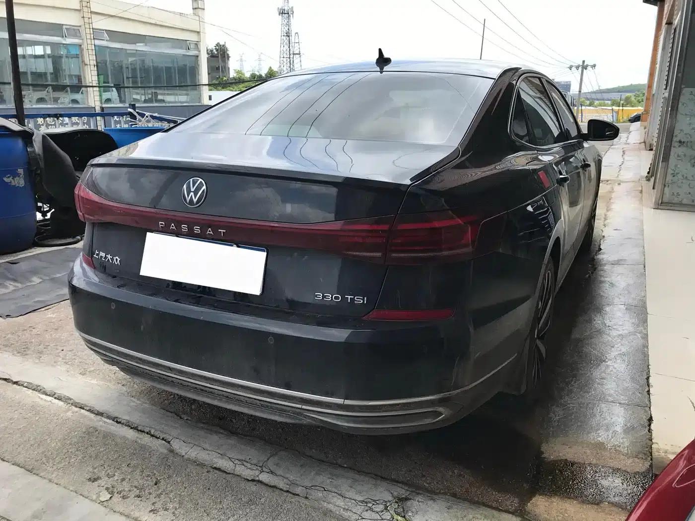 2022 Volkswagen Passat 330TSI Elite Edition — миниатюра 4