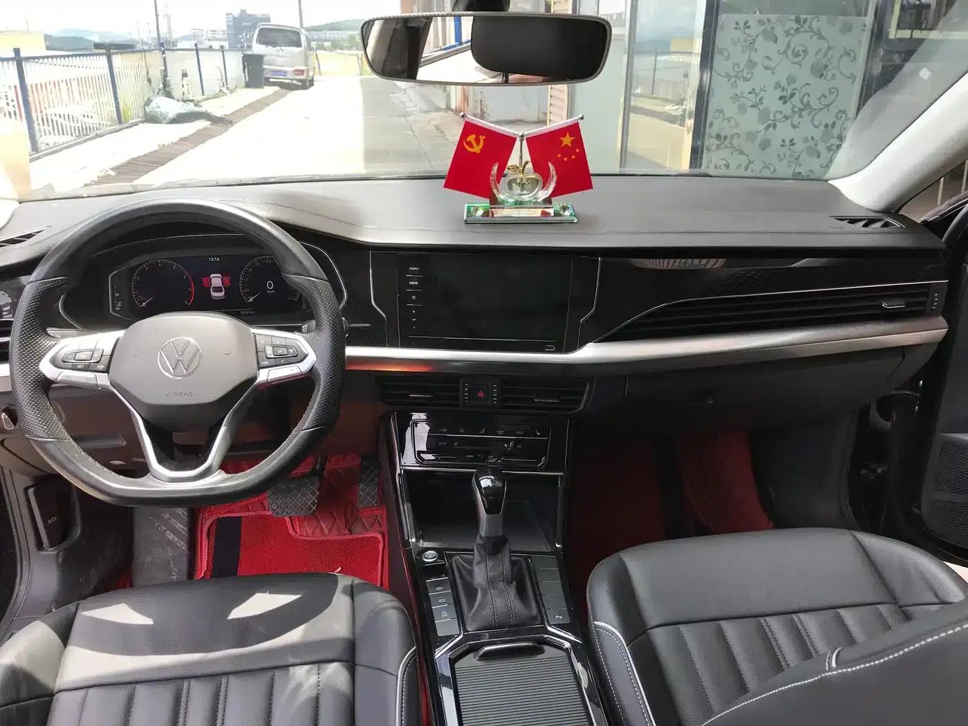 2022 Volkswagen Passat 330TSI Elite Edition — миниатюра 8