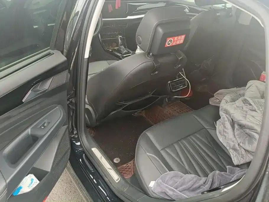 2023 Passat Facelift 330TSI Luxury Edition — миниатюра 11