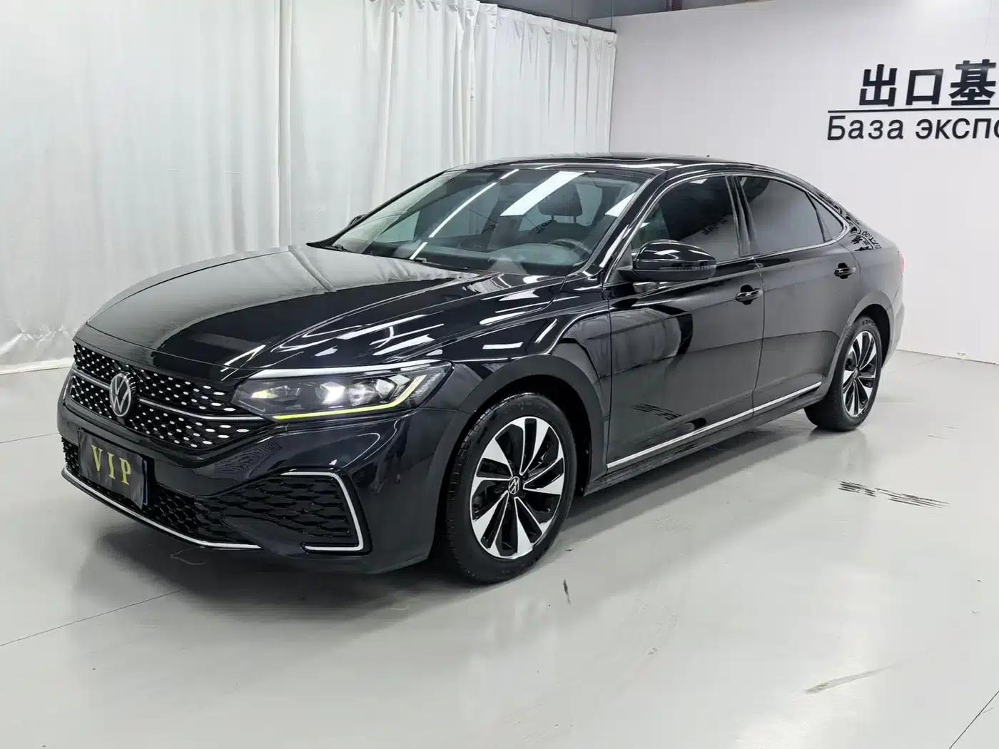 2023 Passat 280TSI Starry Sky Elite Edition — миниатюра 1