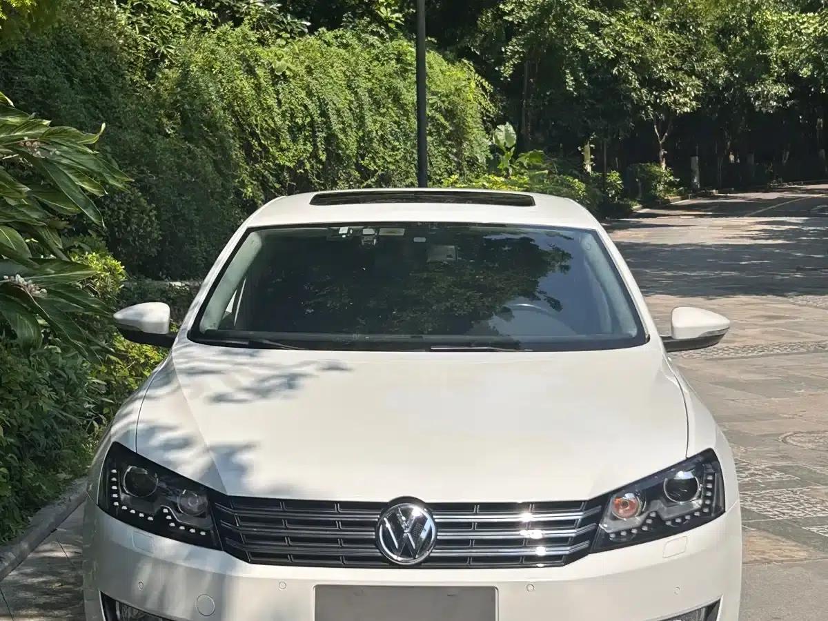 2011 Passat 1.8TSI DSG Royal Edition — миниатюра 2