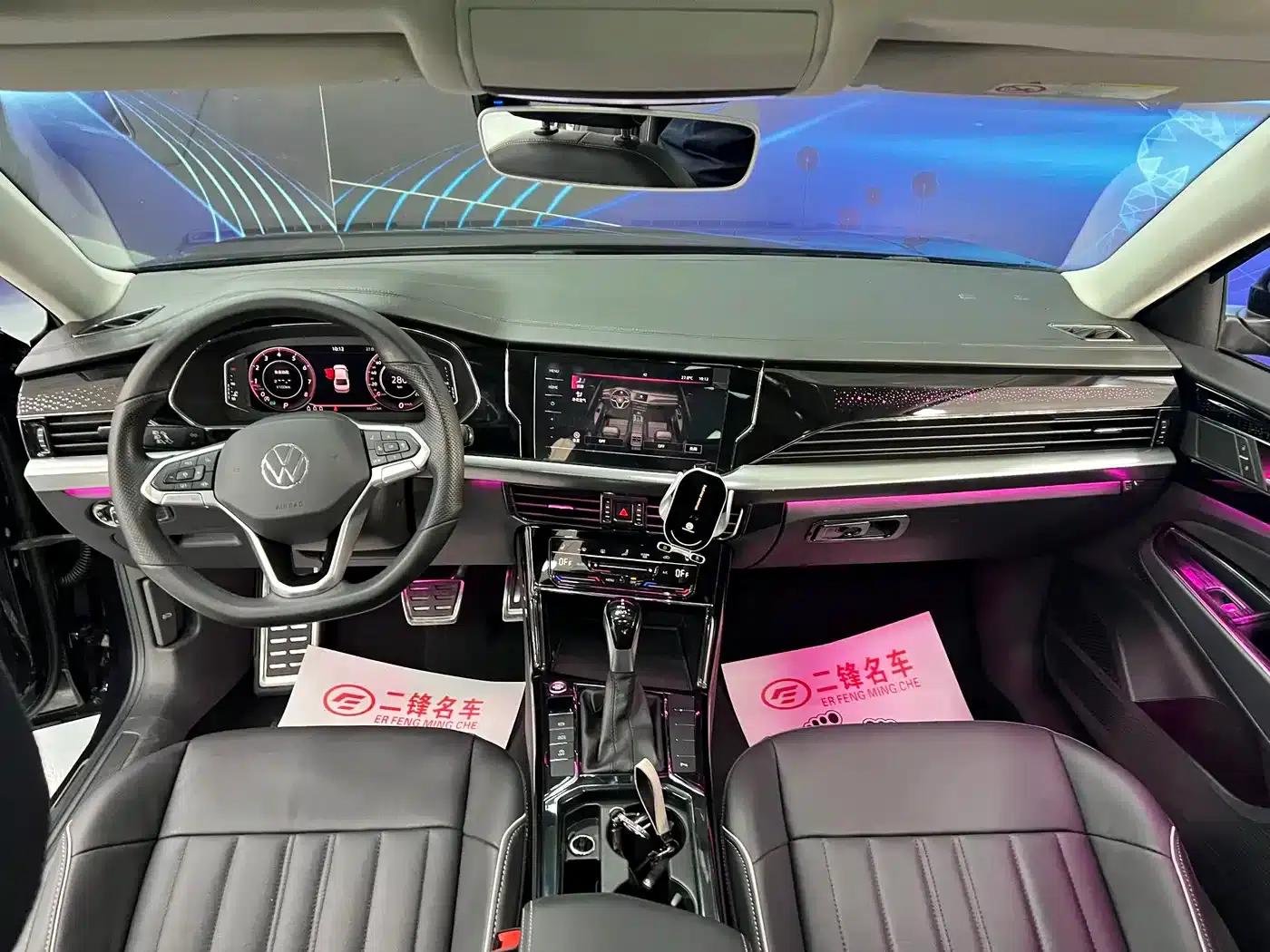 2022 Volkswagen Passat 330TSI Elite Edition — миниатюра 9