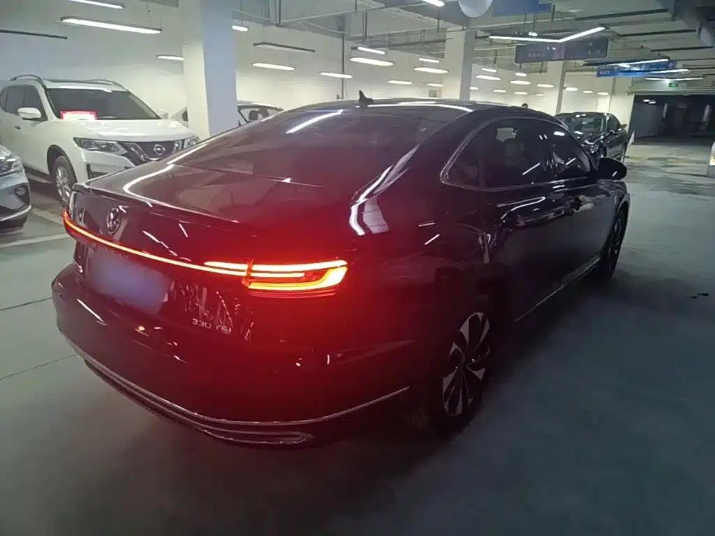 2023 Volkswagen Passat 330TSI Starry Sky Elite Edition — миниатюра 7
