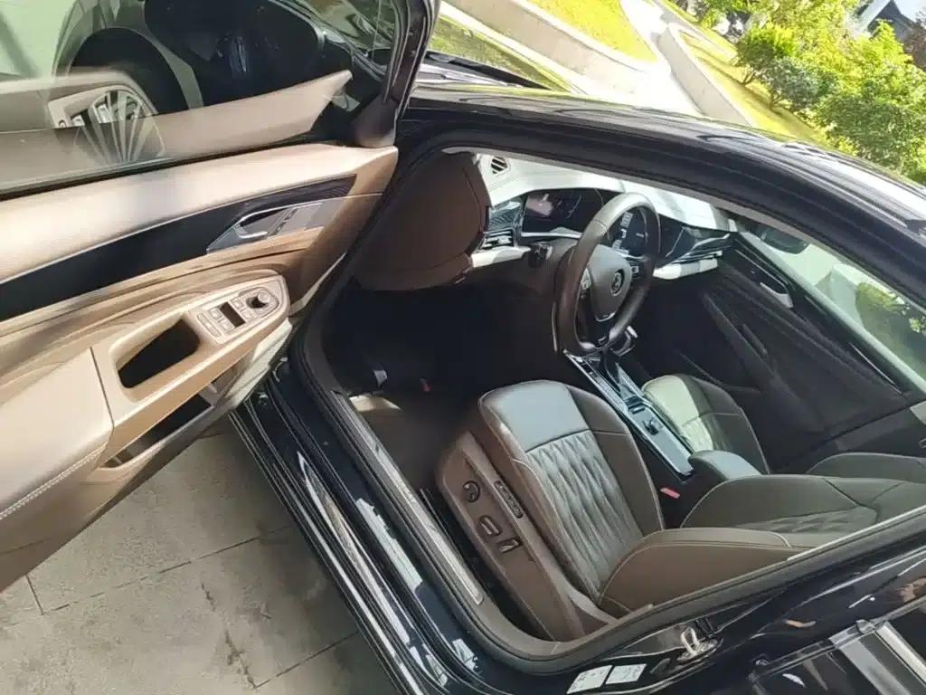 2019 Volkswagen Passat 330TSI Luxury Edition (China VI Emission Standard) — миниатюра 16