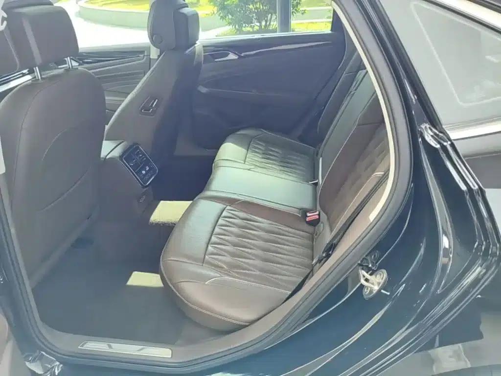 2019 Volkswagen Passat 330TSI Luxury Edition (China VI Emission Standard) — миниатюра 17