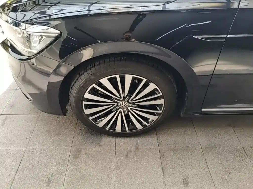 2019 Volkswagen Passat 330TSI Luxury Edition (China VI Emission Standard) — миниатюра 23