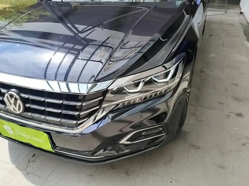 2019 Volkswagen Passat 330TSI Luxury Edition (China VI Emission Standard) — миниатюра 24