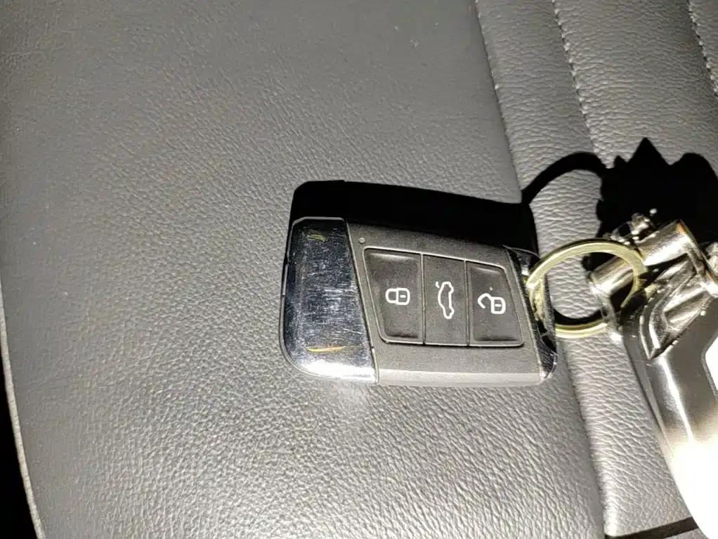 2020 Volkswagen Passat 330TSI Elite Edition (China VI Emission Standard) — миниатюра 9