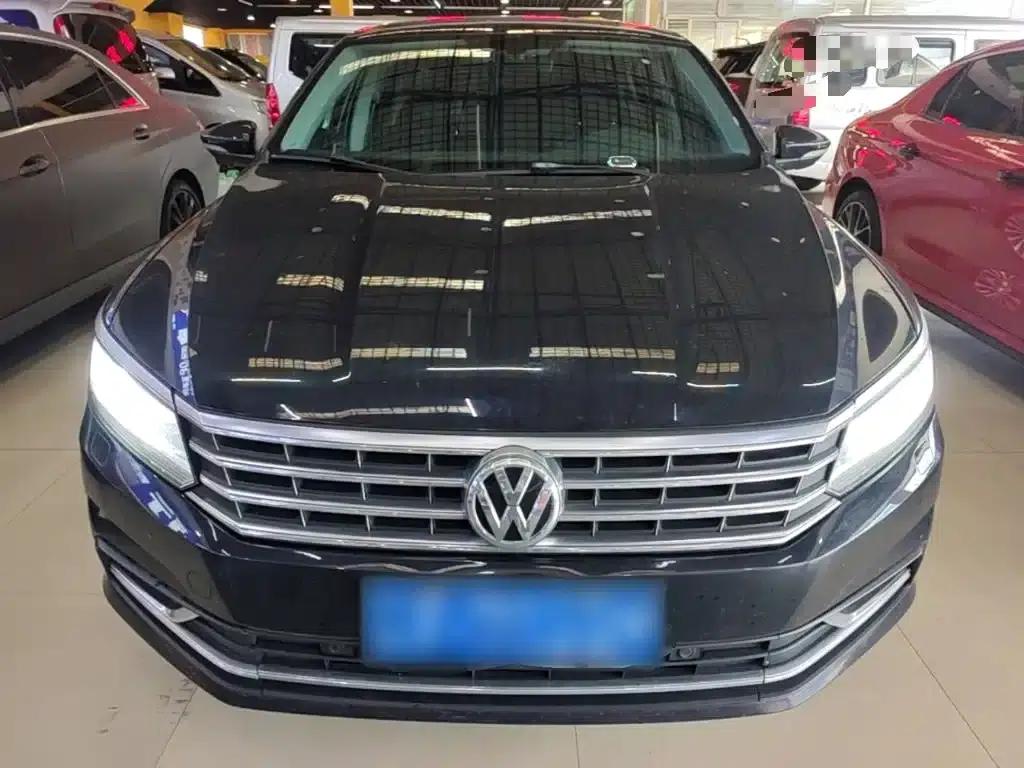 2016 Passat 330TSI DSG Royal Edition — миниатюра 3