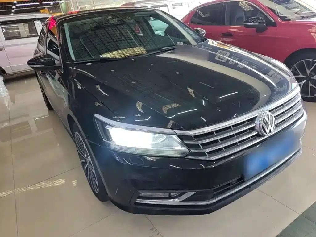 2016 Passat 330TSI DSG Royal Edition — миниатюра 4