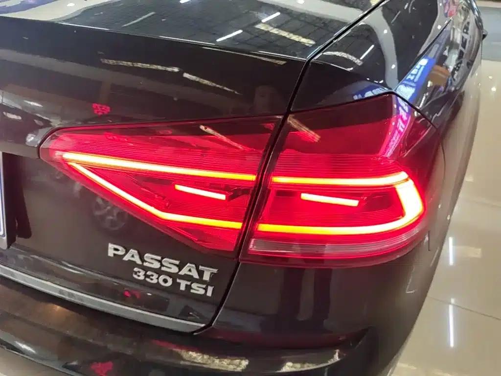 2016 Passat 330TSI DSG Royal Edition — миниатюра 8