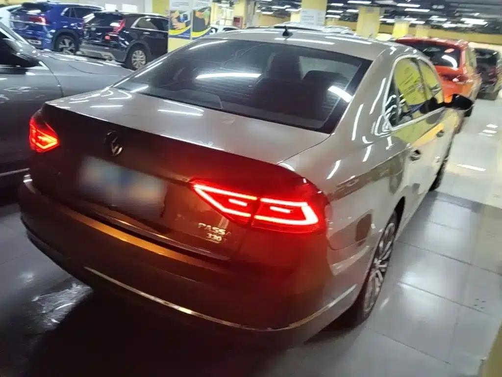 2016 Passat 330TSI DSG Royal Edition — миниатюра 7