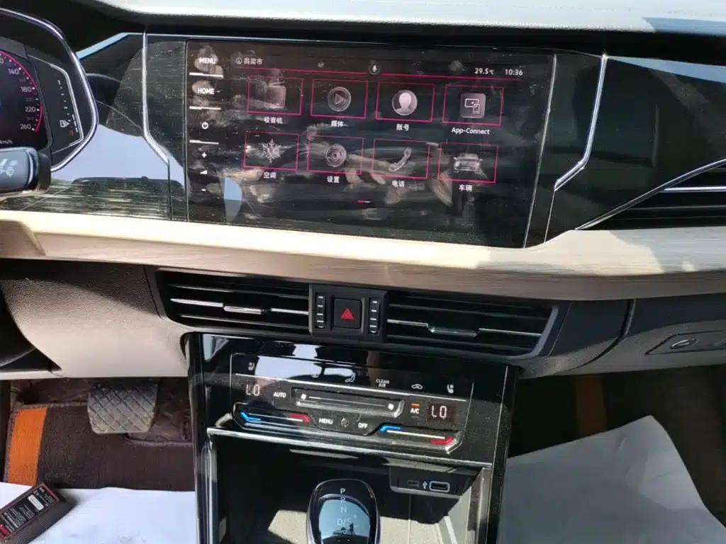2019 Volkswagen Passat 330TSI Luxury Edition (China VI Emission Standard) — миниатюра 13