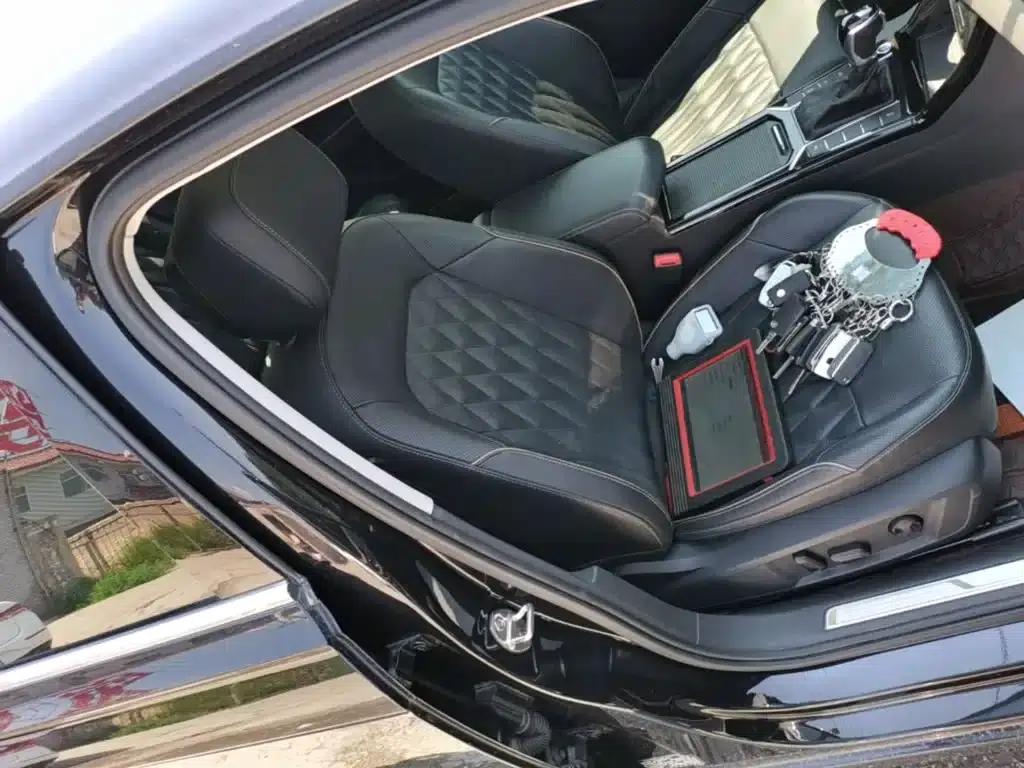 2019 Volkswagen Passat 330TSI Luxury Edition (China VI Emission Standard) — миниатюра 25